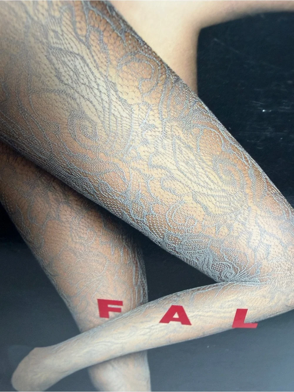 FALKE Luxury Floral Lace Patterned Tights in Black; Size M; Free Shipping!